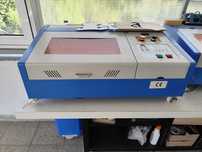Máquina laser de corte