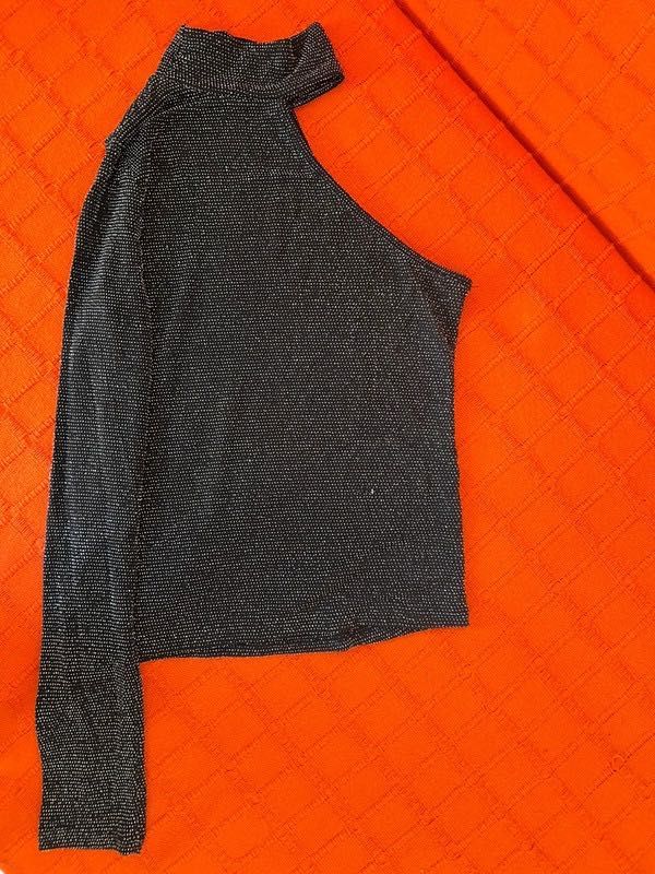 Camisola com brilhos