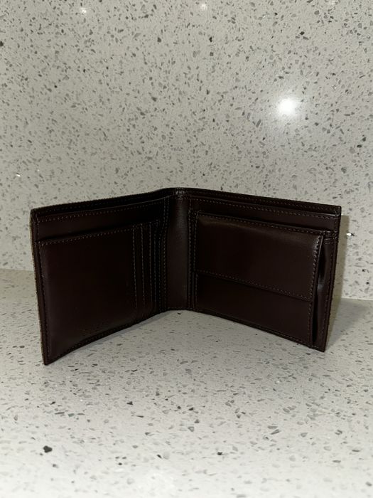 Carteira GUESS - NOVA C/Fatura