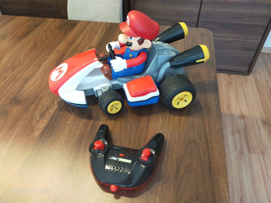 Super Mario 2.4 GHz.
