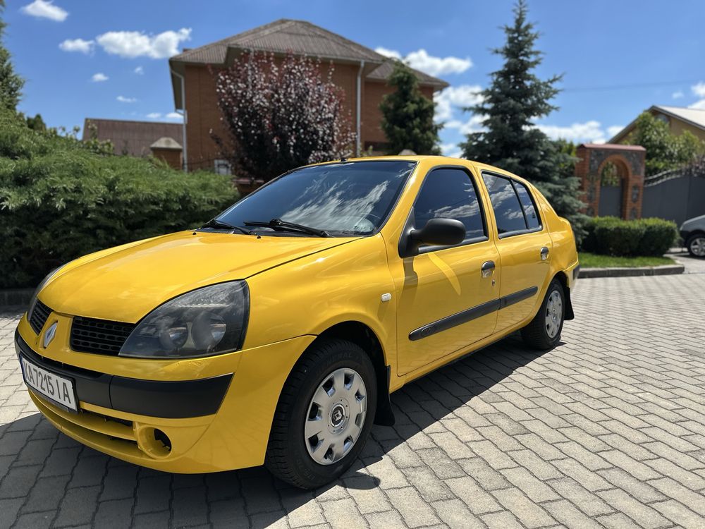 Renault Clio Symbol 2005 року газ/бензин