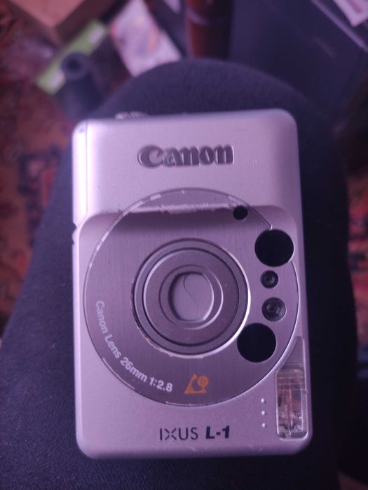 Винтажный фотоаппарат  Canon Ixus L-1 Япония Compact Camera Aps Camera