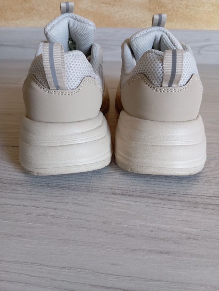 Adidasy Sprandi 33