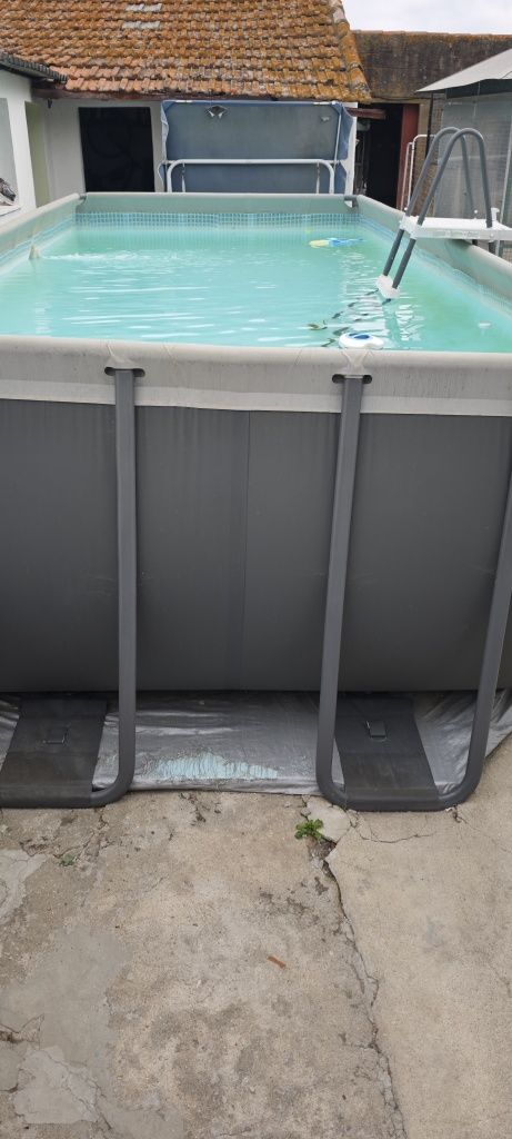 Piscina intex ultra usada