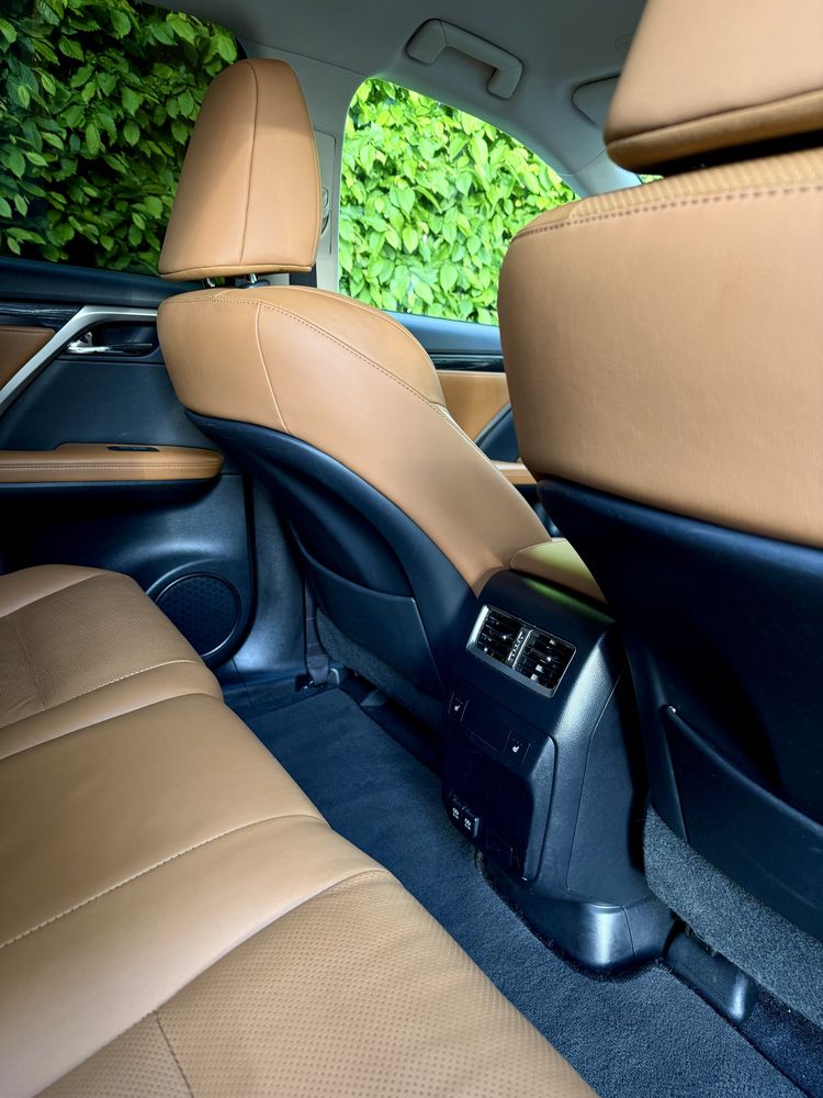 Продам офіційний Lexus Rx300 рестайлінг