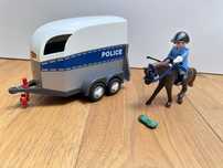 Playmobil 6922 policyjna jednostka konna z przyczepa
