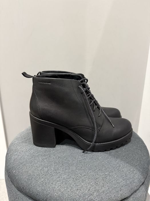 Шкірні черевики Vagabond