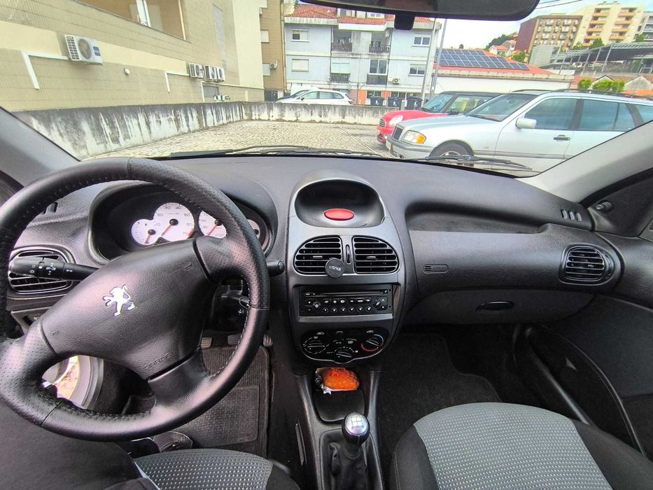 peugeot 206 sw 1.1 gasolina 2004