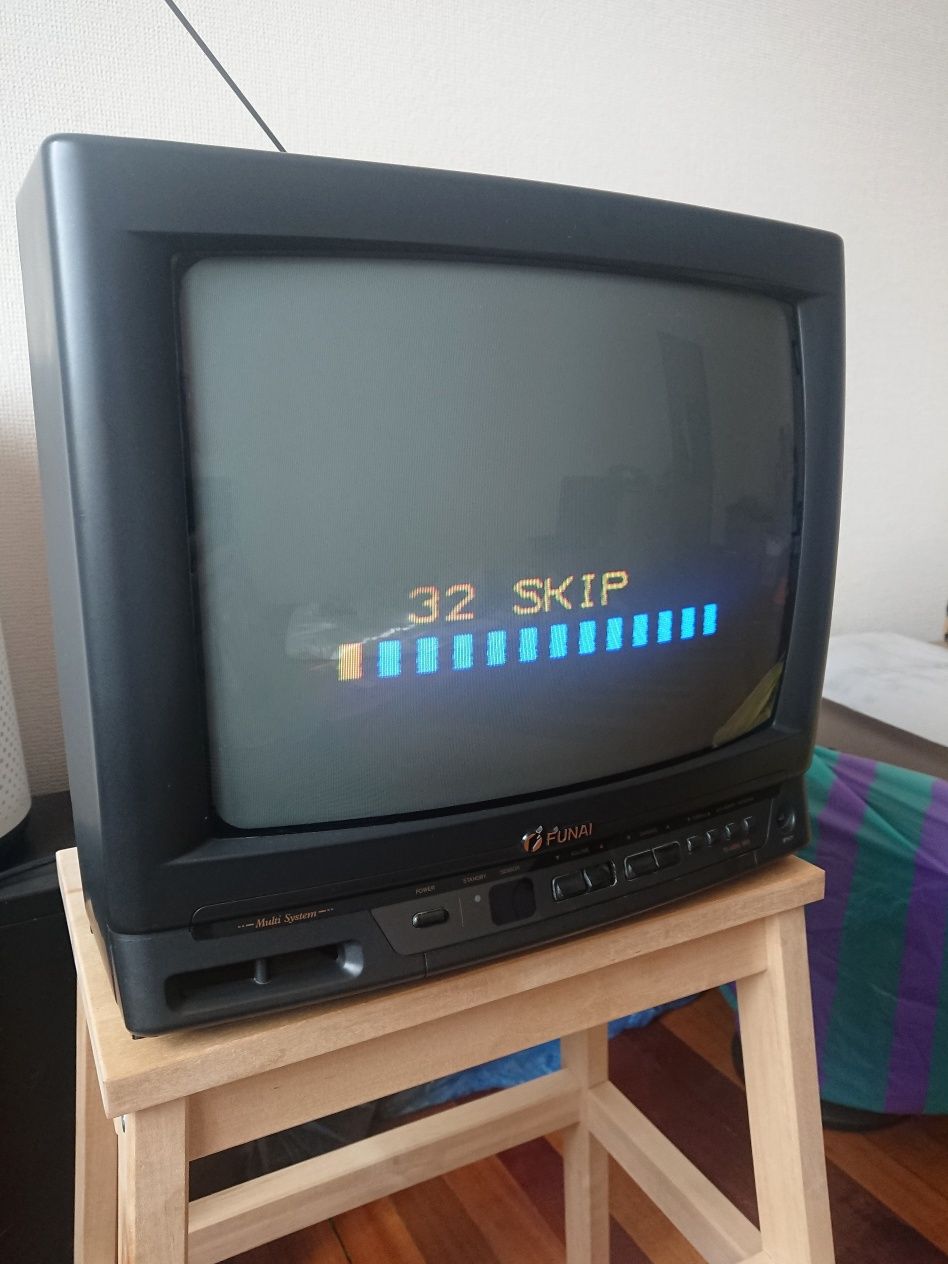 Кинескопный цветной телевизор Funai TV-1400A MK8 в раб. состоянии