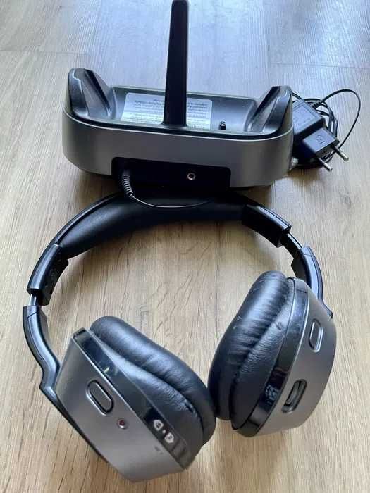 Słuchawki bezprzewodowe radiowe Philips SHC8535