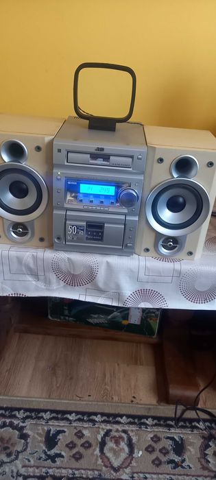 Wieża JVC model CA-UXP5R Japońska