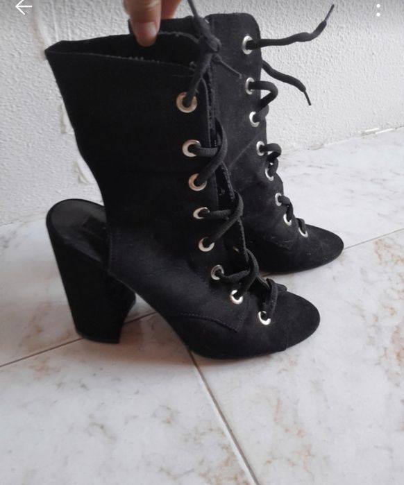 Botas ao tornezelo