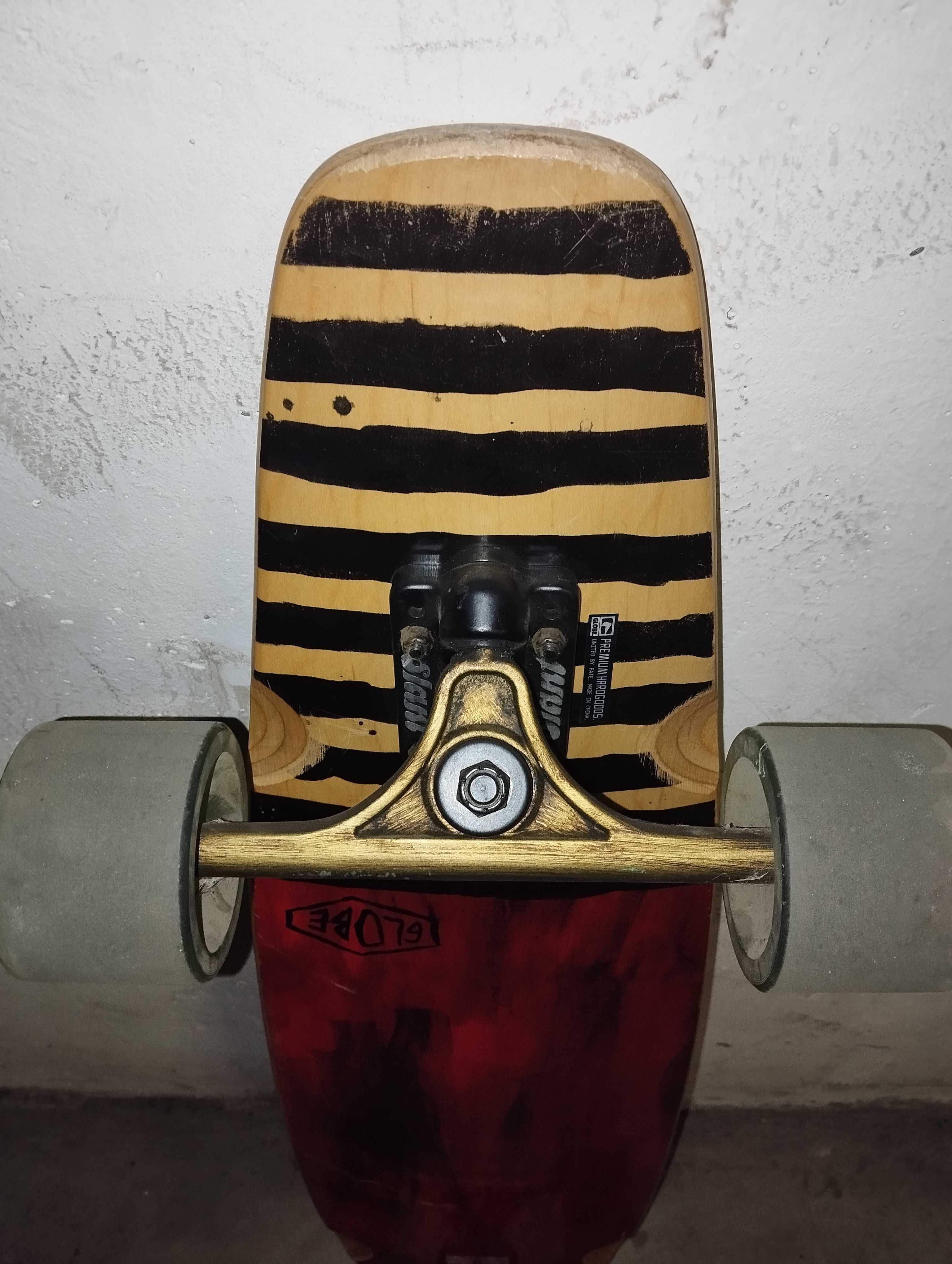 Longboard Globe 36" – cruiser w surferskim stylu, świetny stan!