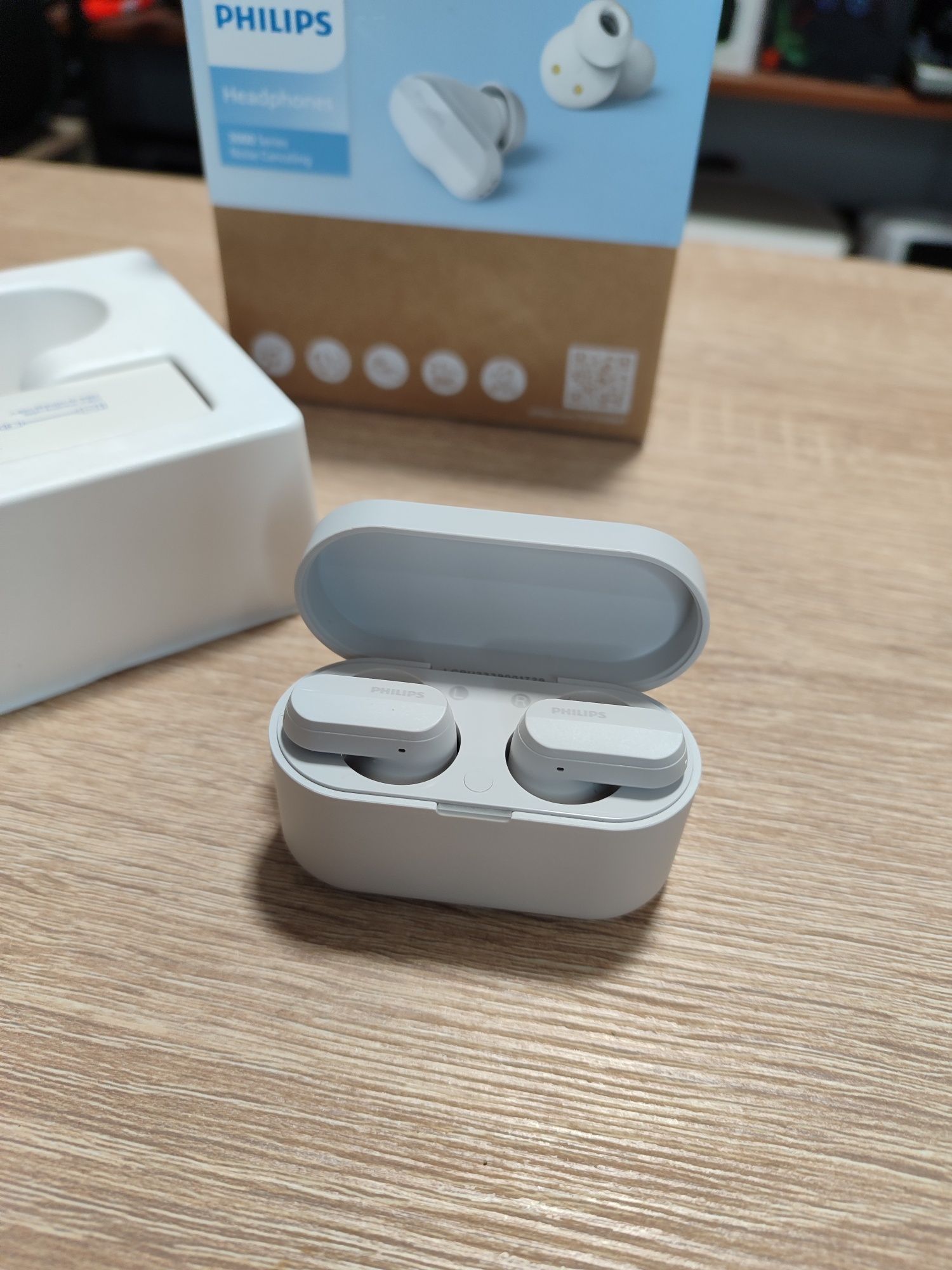 Навушники Philips TAT3508 White