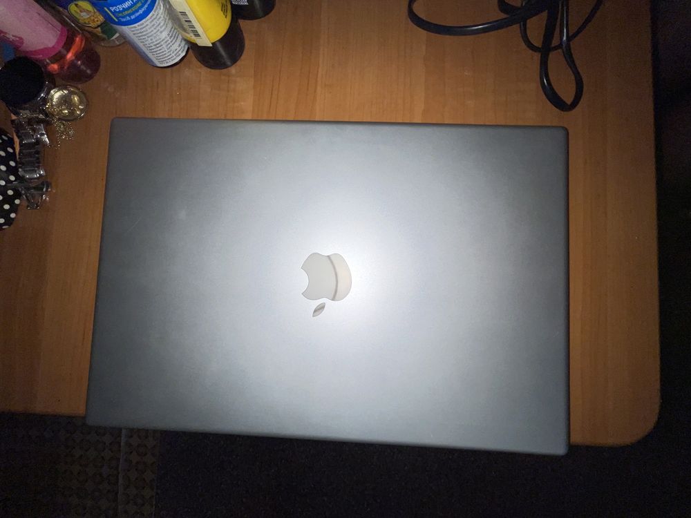 MacBook Pro 15 1260