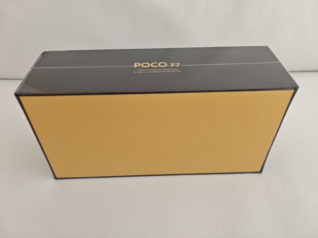 Poco F7 12/256  з блоком живлення