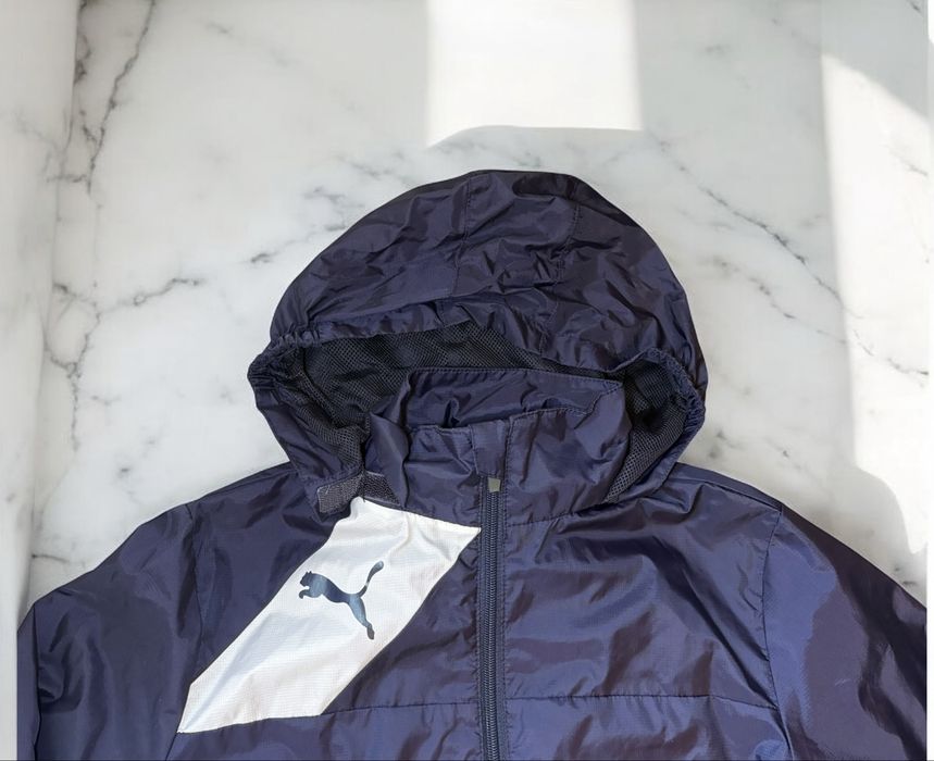 Puma kurtka wiatrówka z kapturem 164