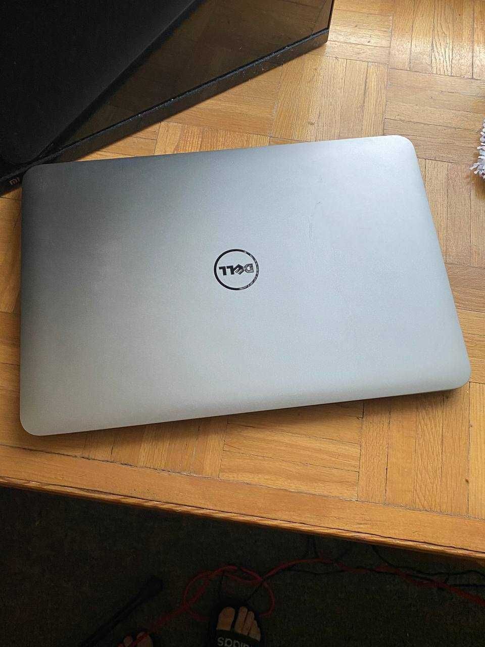 Laptop DELL z ekranem dotykowym!