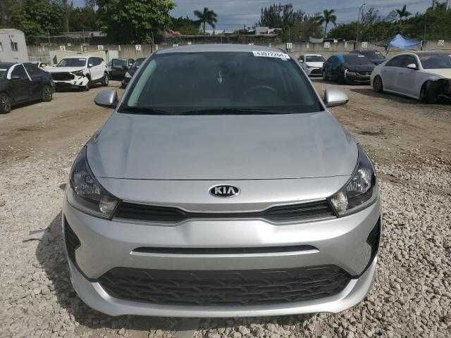 Kia  Rio Lx  2021