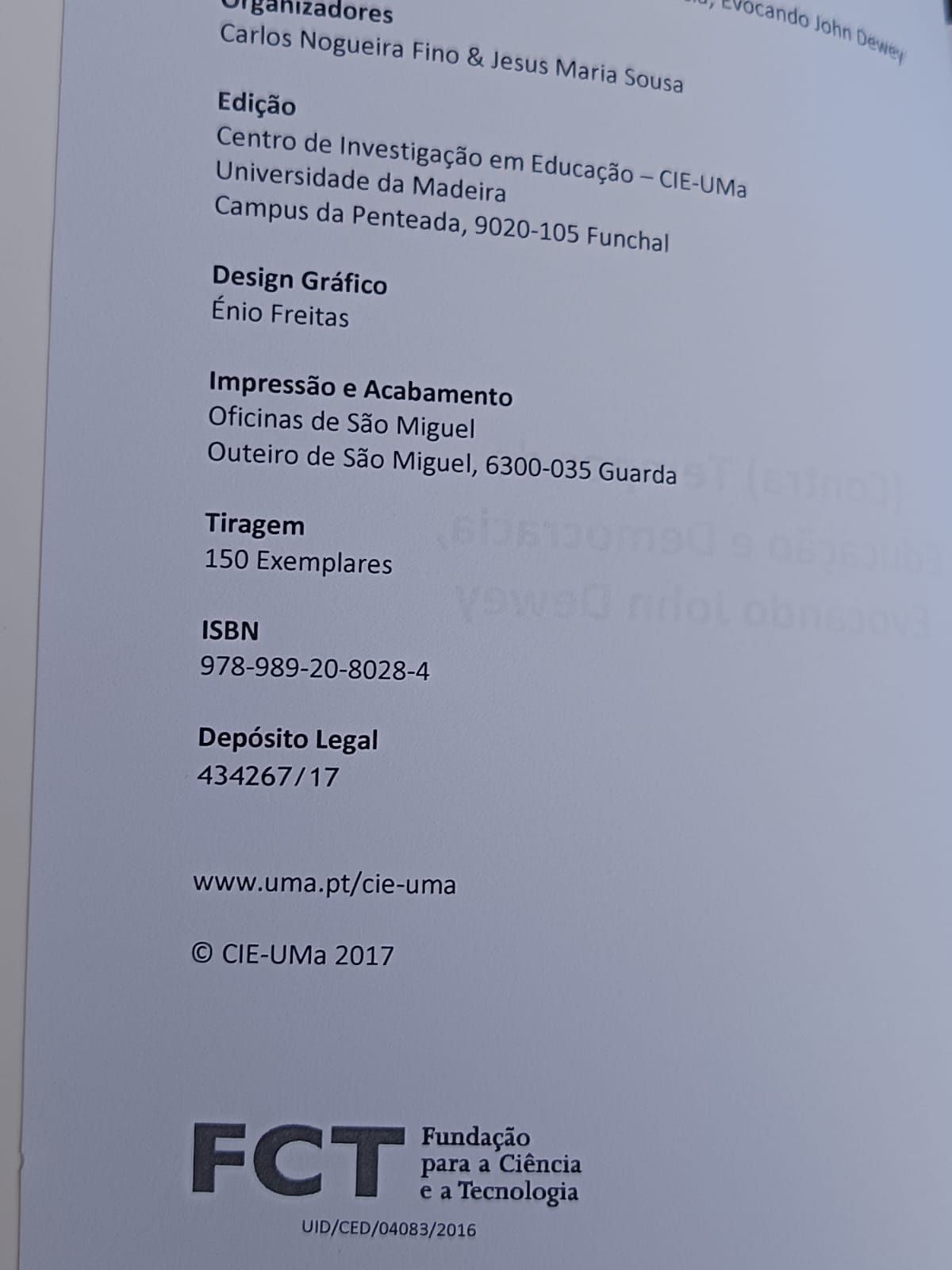 John dewey democracia