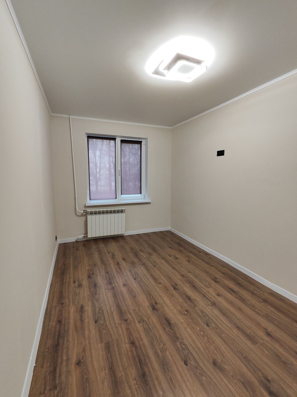 Продам 2-х комнатную квартиру с новым капитальным ремонтом на Ашане.