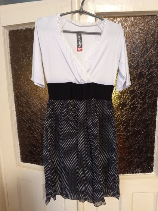 Платья  женские новые