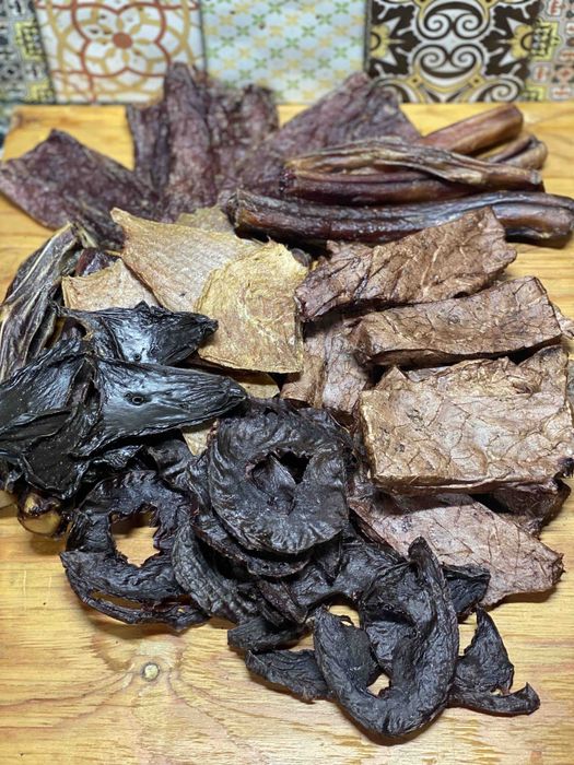 Сушені смаколики для хвостиків