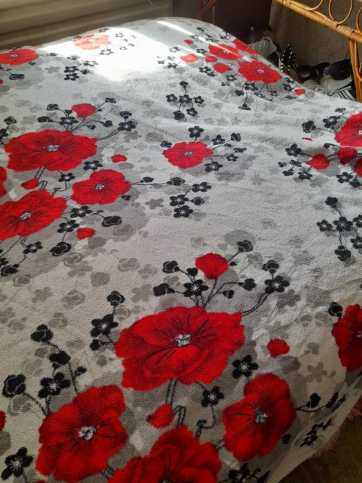 Покривала/пледи на кровать