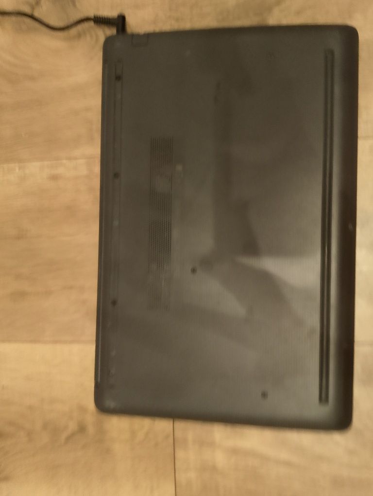 Laptop HP używany