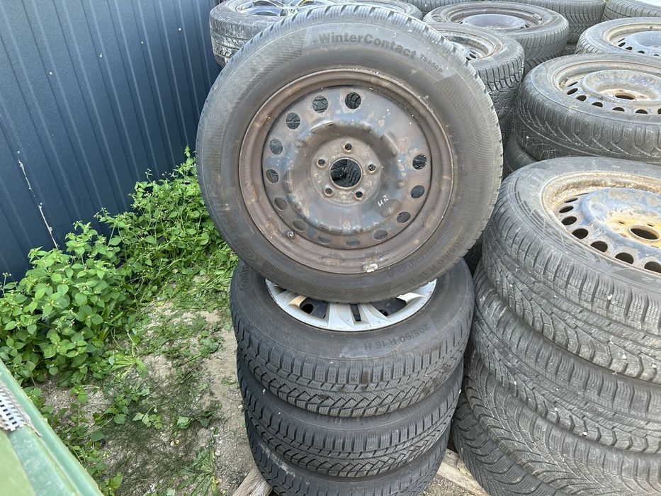 Opony zimowe Continental 205/60 r16 z fegami stalowymi 5x114,3 Hyundai