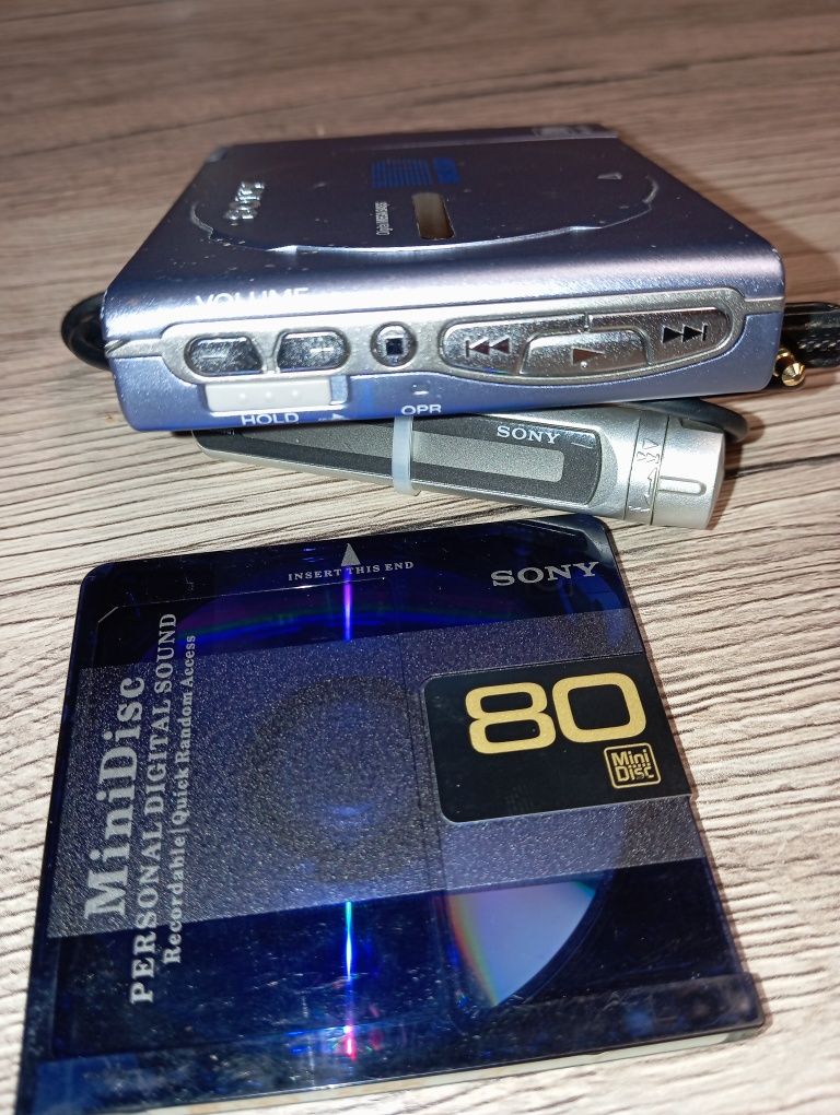 Sony MZ-E25 MD walkman