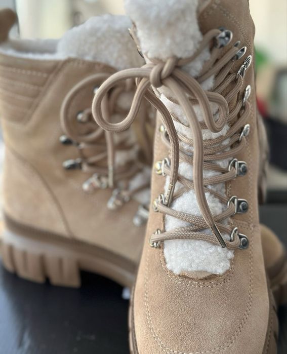 Жіночі шкіряні білі черевики ботінки  US 9 устілка 26 см. Michael Kors