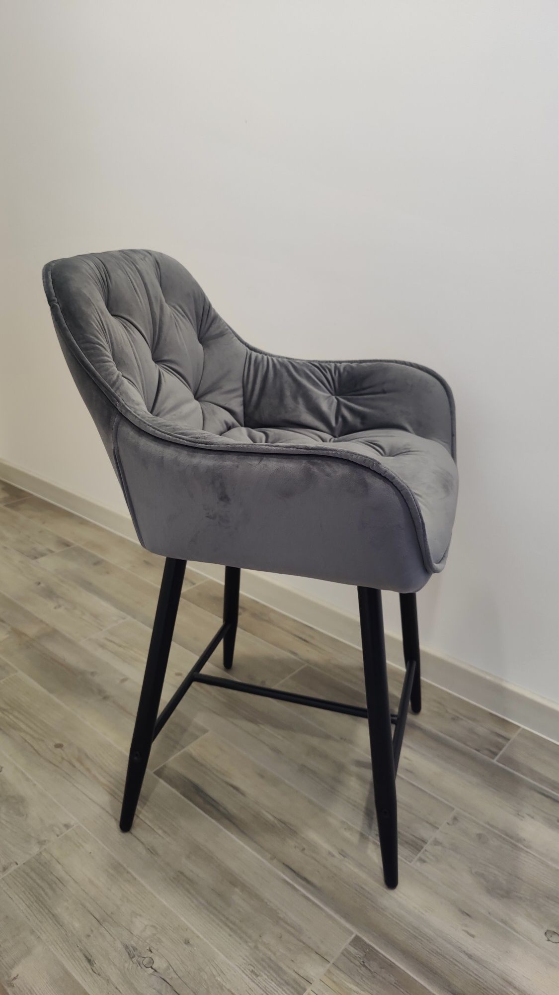 Новый Полубарный стул signal cherry h-2 velvet серый 1 шт