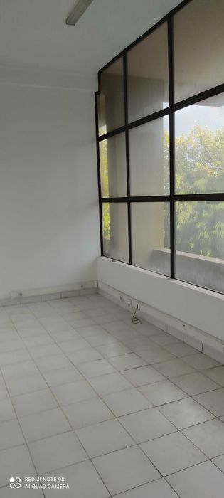 loja para Arrendar em Santa Iria da Azóia com 78 m2