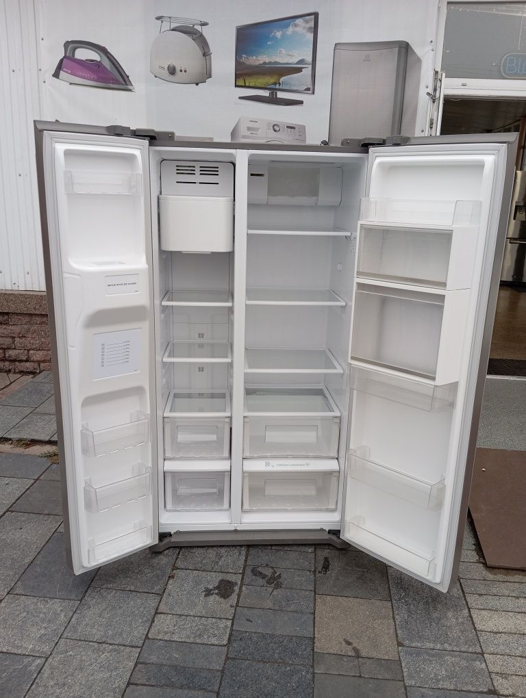 Холодильник AEG S66090 Side-by-side No-Frost нержавейка из Германии