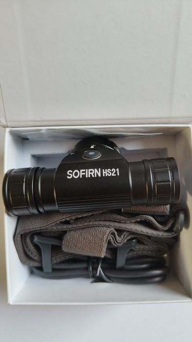 Latarka czołowa firmy Sofirn HS21 nowa