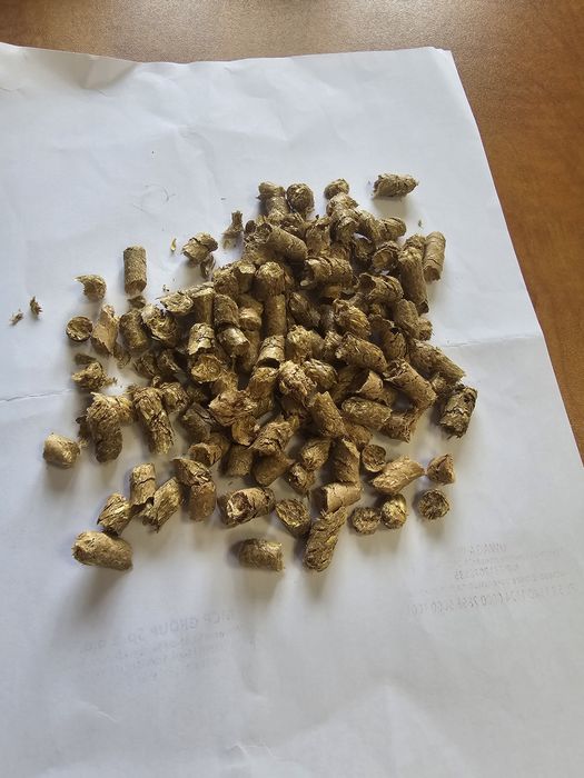 Pellet ściółkowy słoma