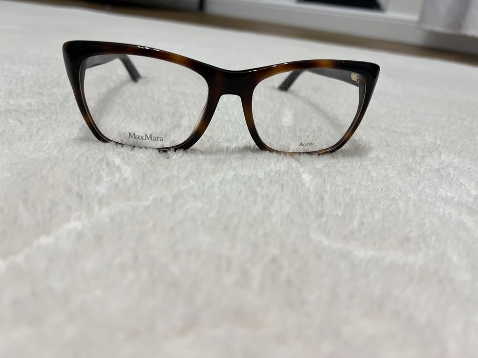 Okulry dasmkie Max Mara