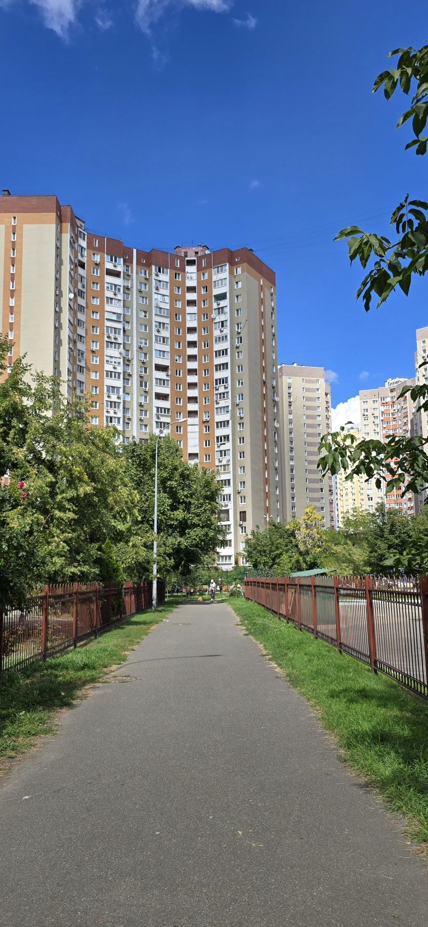 3-кімнатна, Урлівська 19