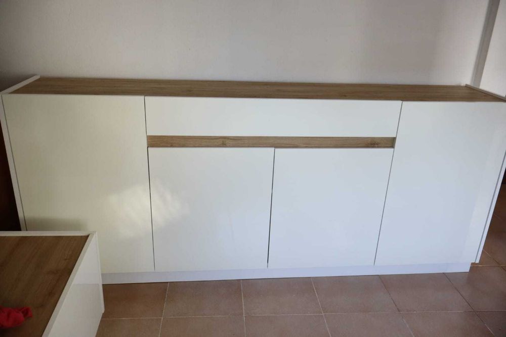 Aparador sala (Novo)