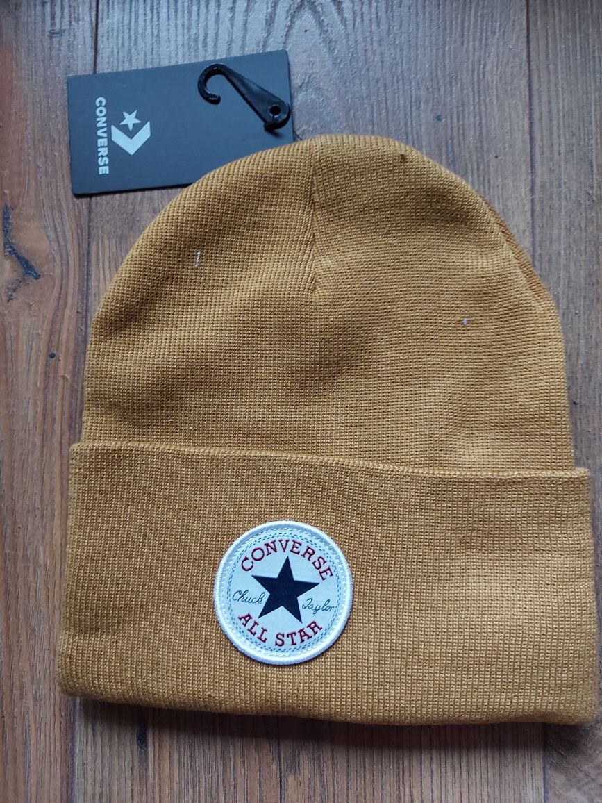 Converse czapka zimowa Chuck Patch Beanie nowa brązowa