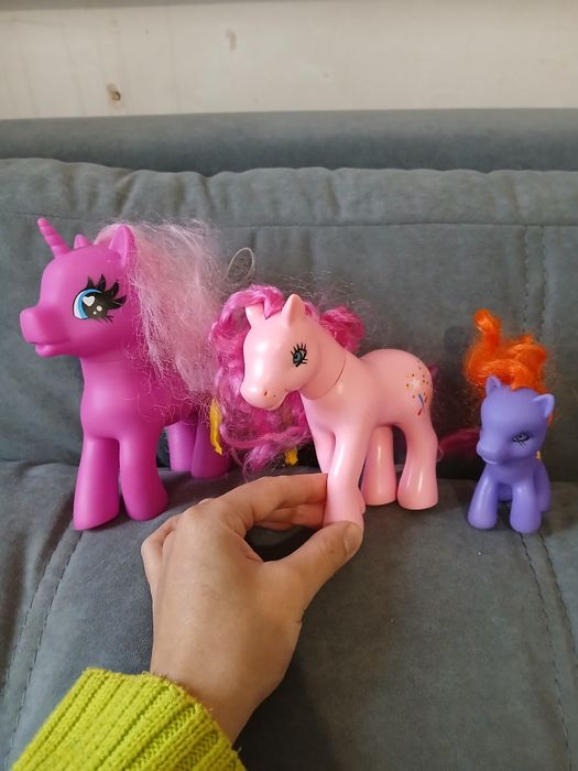 Лот поні фігурки