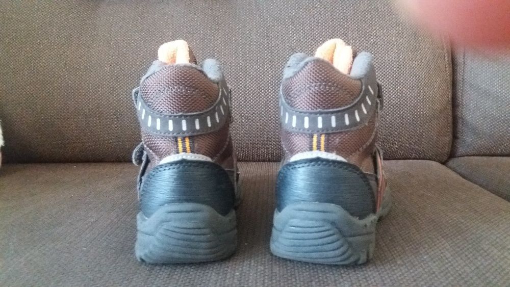 Buty zimowe chłopięce r.24