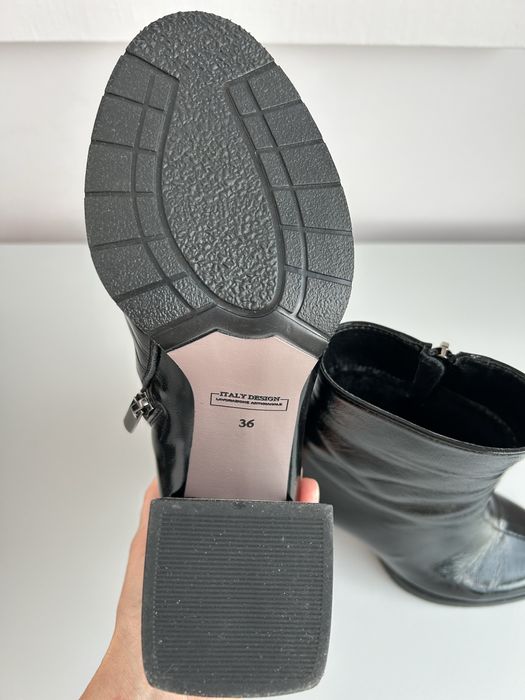 Зимові ботинки, натуральна лакована шкіра, 35,5 розмір