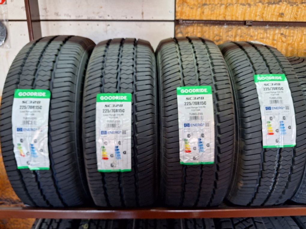 Komplet Opon letnich Bus 225/70R15C wzmocnione