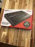 Teclado midi AKAI MPK mini MK3