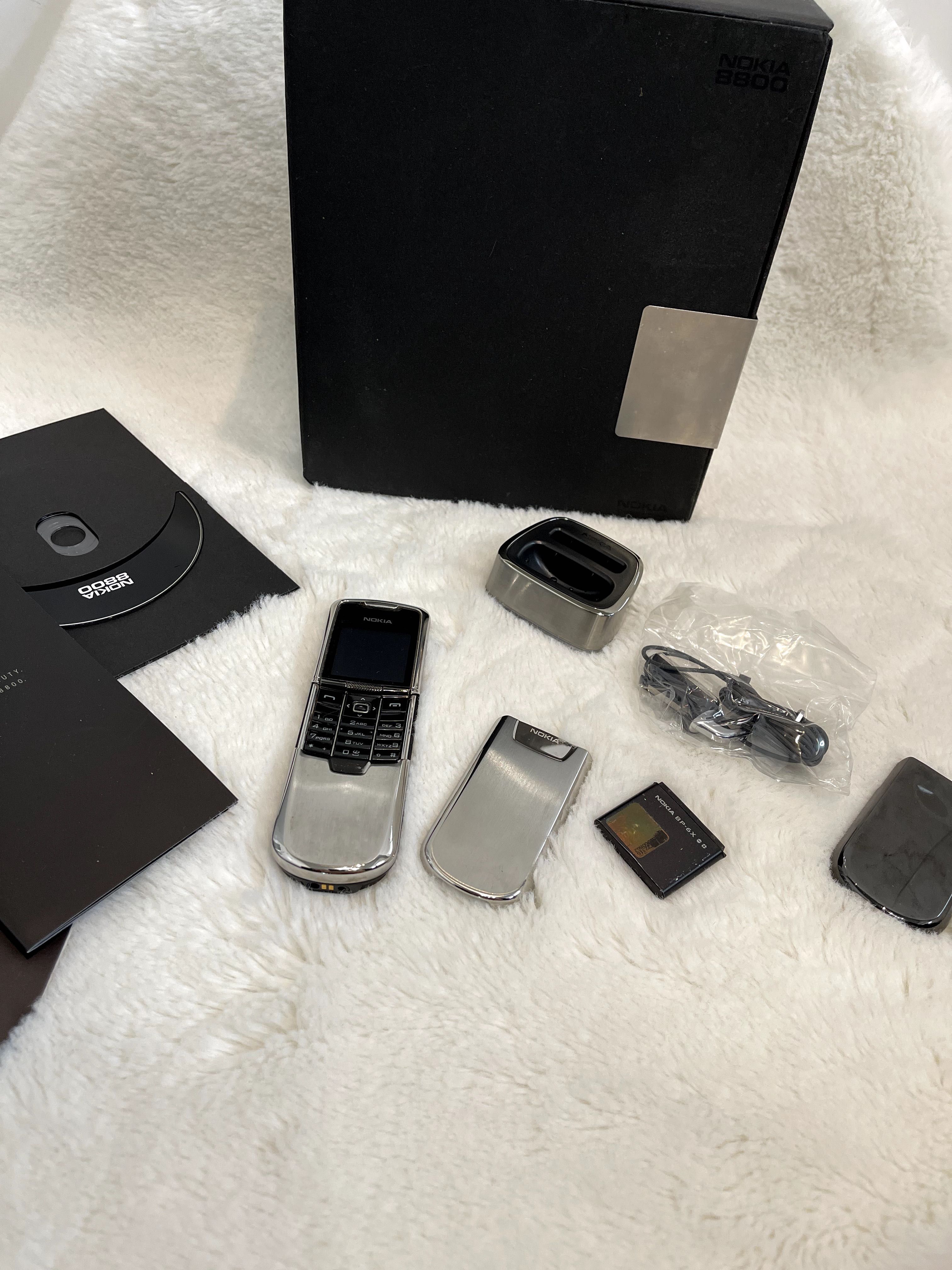 Nokia 8800 w oryginalnym opakowaniu
