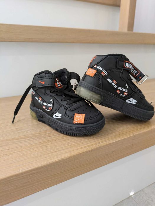 Buty dziecięce Nike r.22