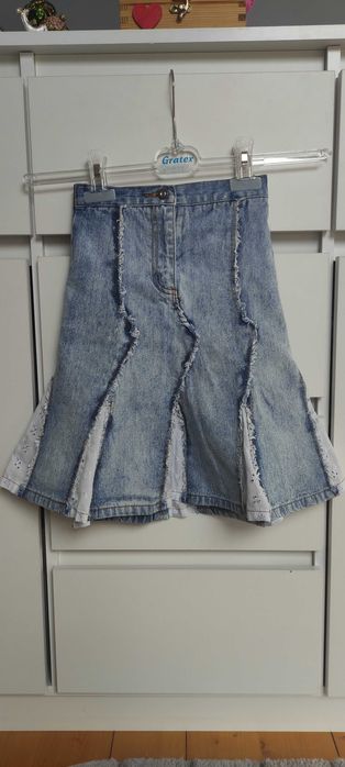 Śliczna jeansowa spódnica firmy Adams r. 110 cm