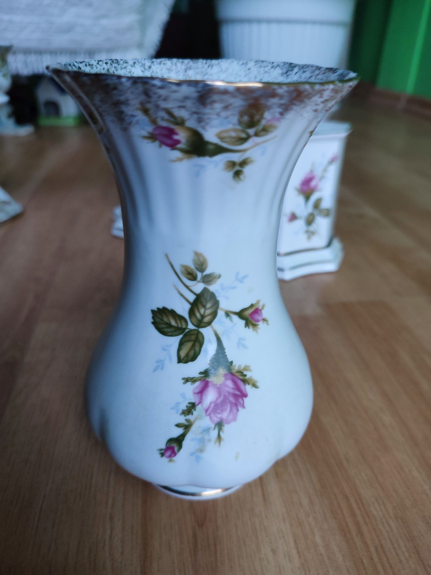 Unikatowy zestaw porcelany Chodzież